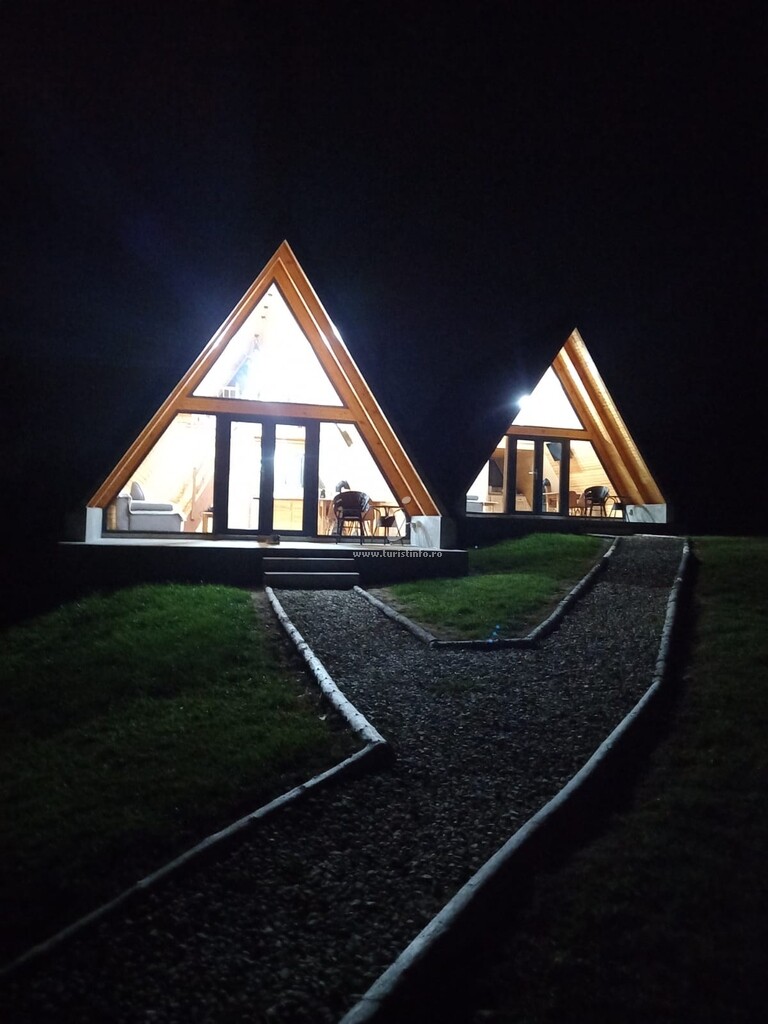 A-frame Green Hill Popas
