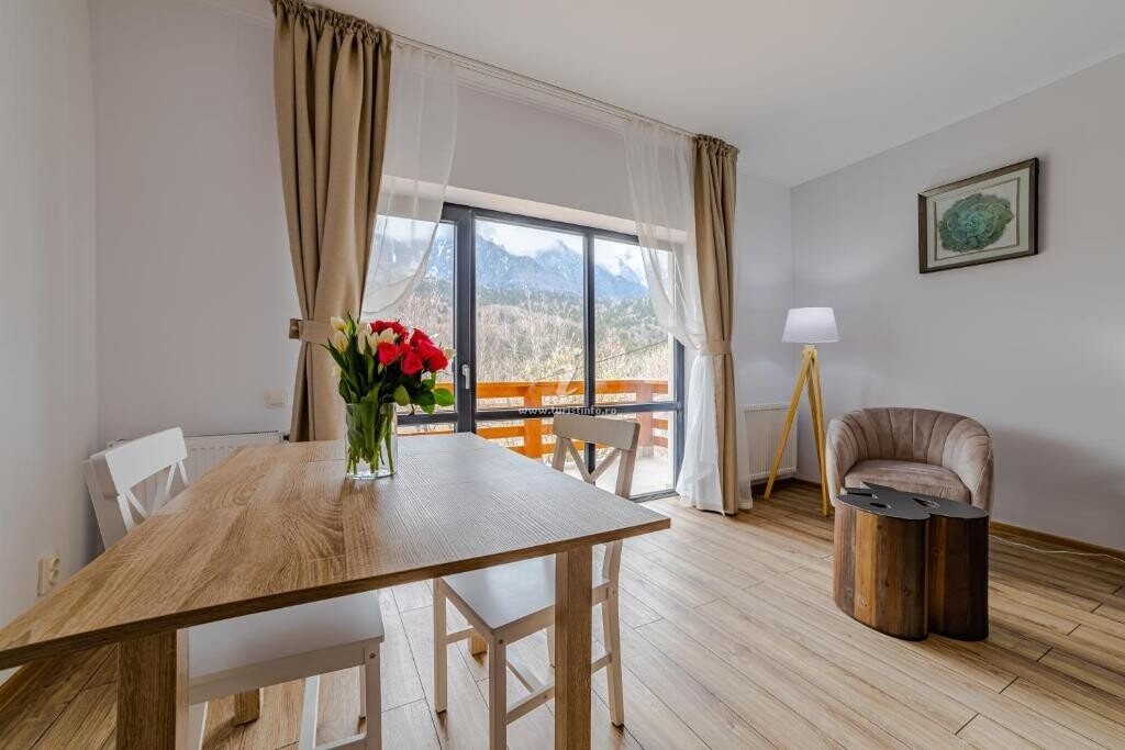 Complex Turistic Yael Luxury Apartments