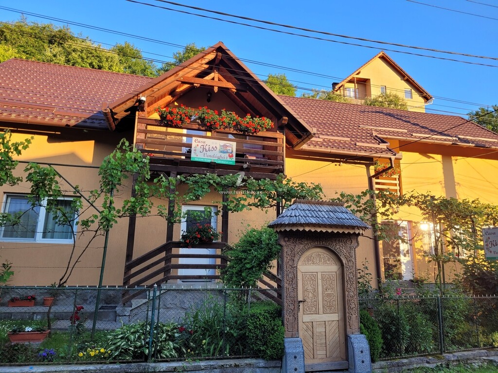 Casa Kiss