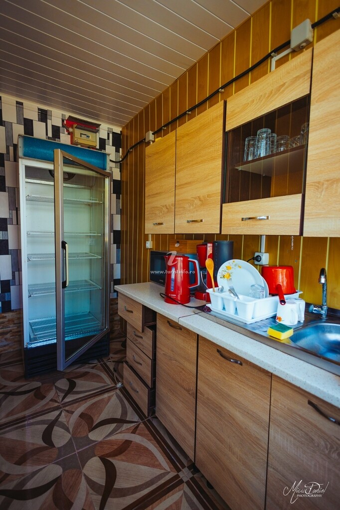 Camere de închiriat Casa Dochia