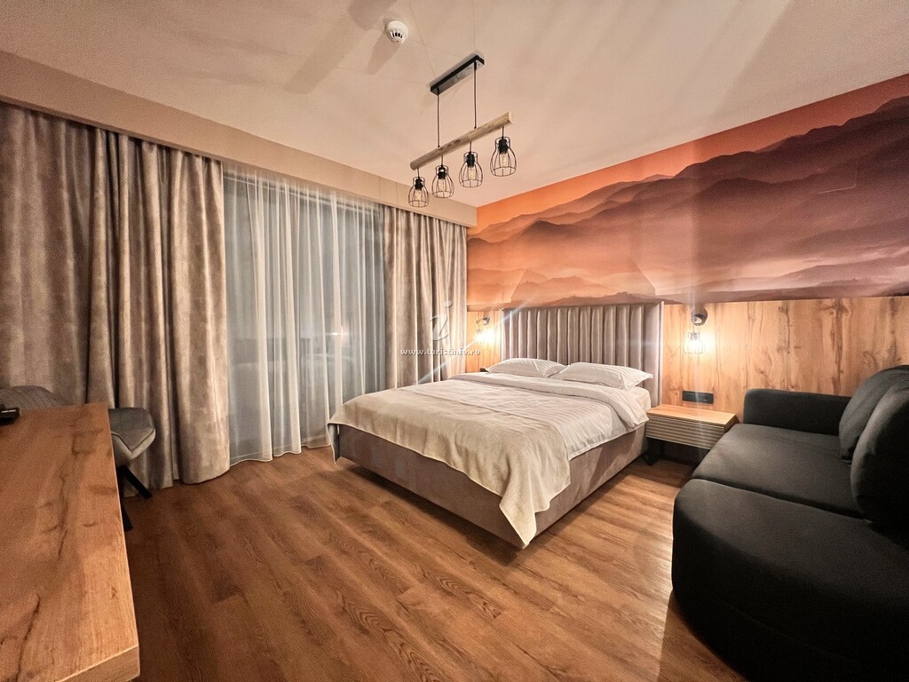 Ecvestria Chalet