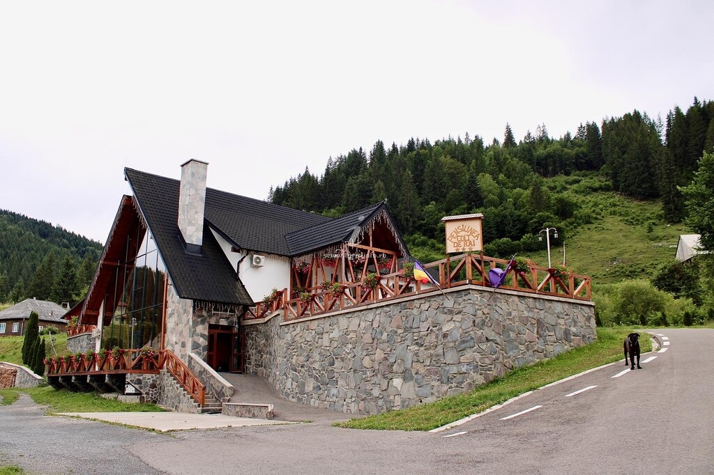 Pensiunea Colț de Rai