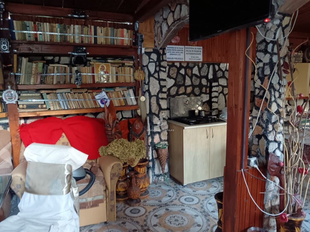 Casa de piatră Tarra