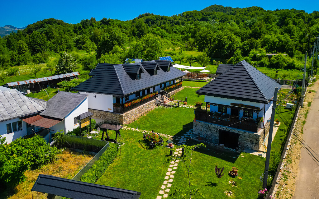 Pensiunea Agroturistică Curtea Țărănească
