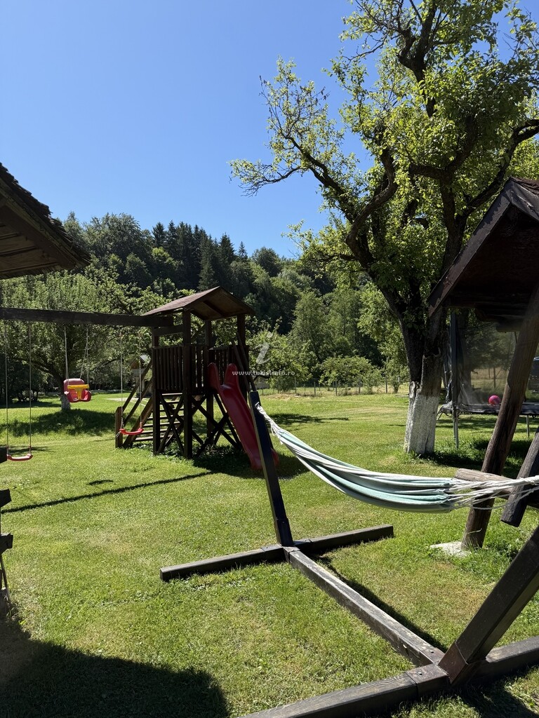 Pensiunea Dumbrava de la Râu