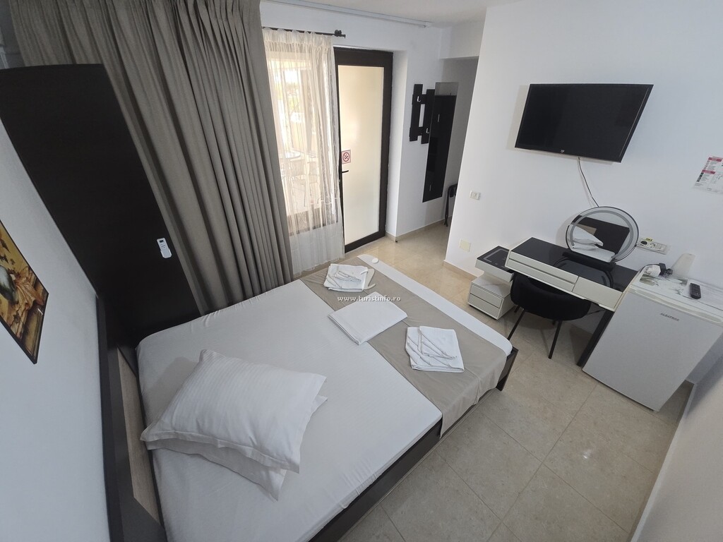 Camere de închiriat Casa Ani