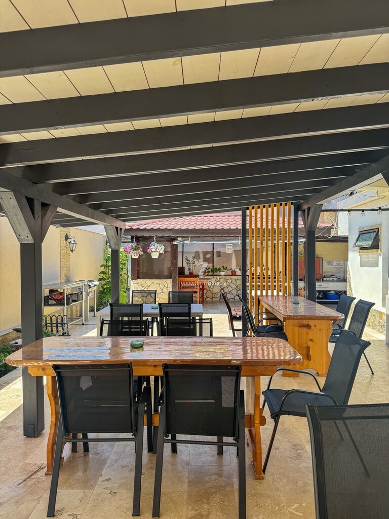 Vila Greaca 10