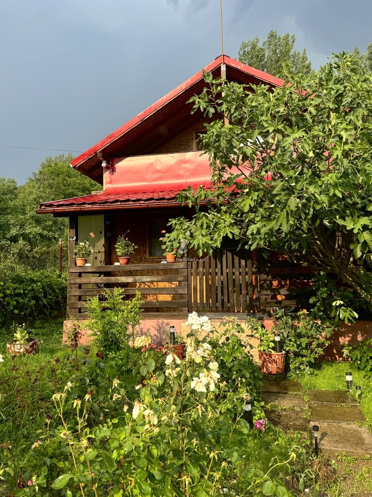 Casa de vacanță Livada Merilor