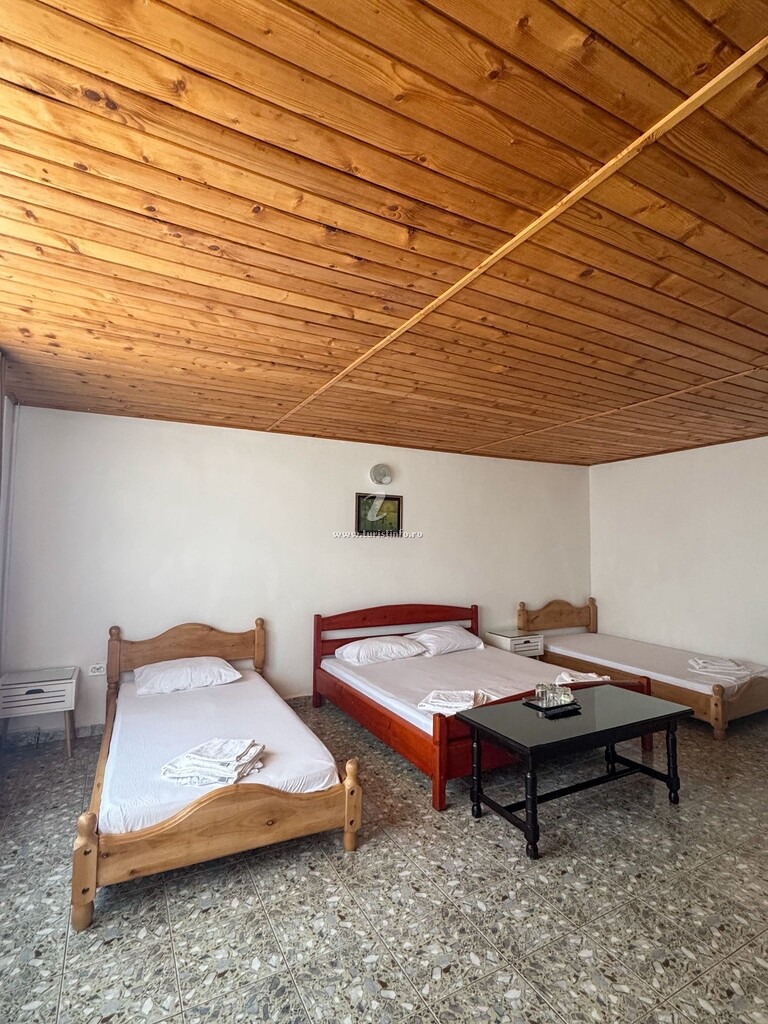 Vila Greaca 10