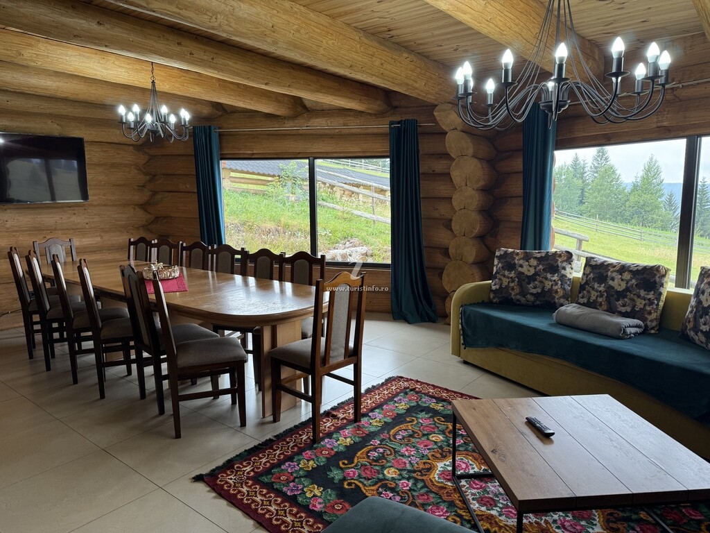 Pensiunea Casa Moldovanului