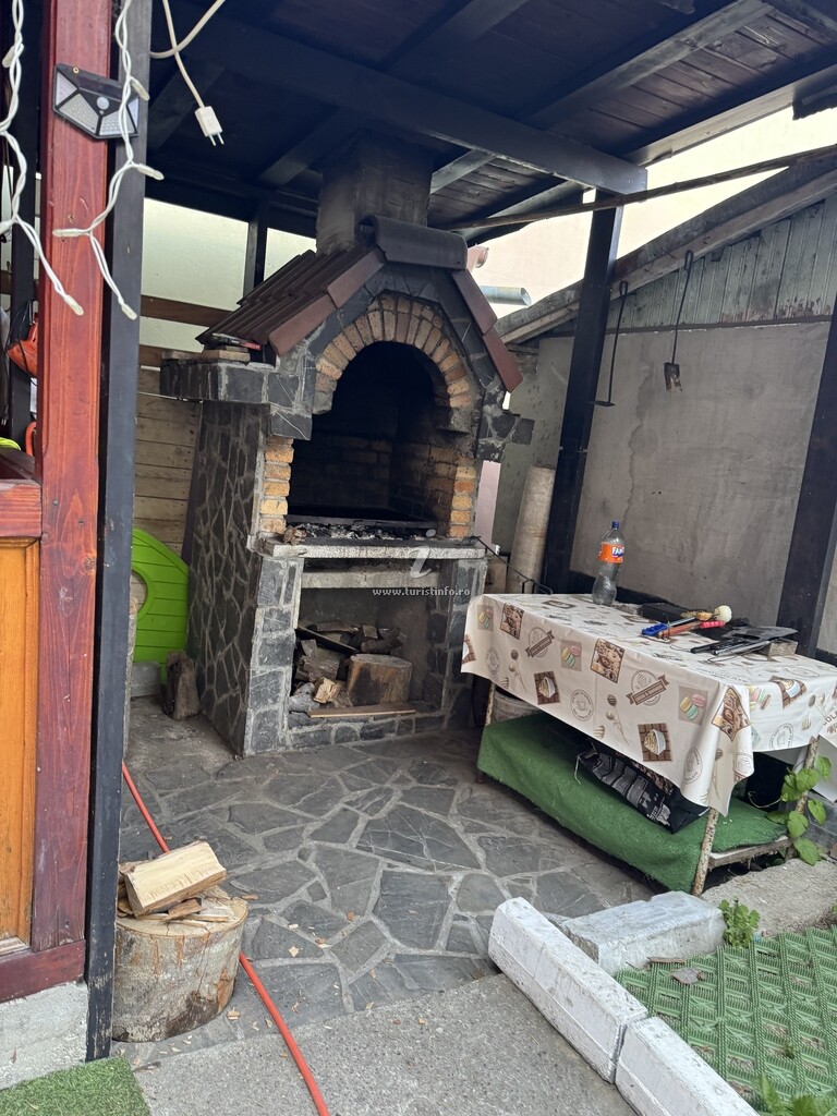 Camere de închiriat Gabi
