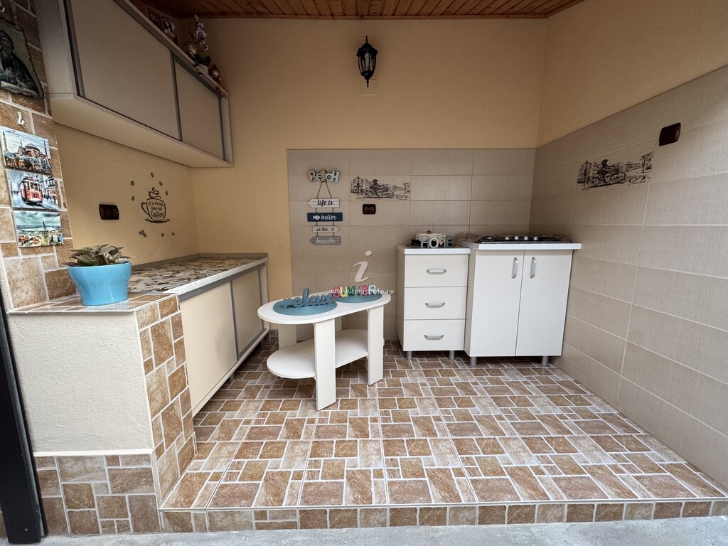 Casa Viselor de Vară