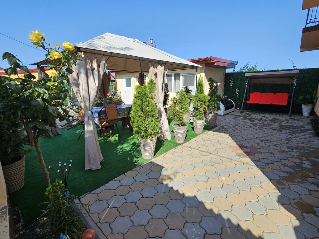 Casa Laur
