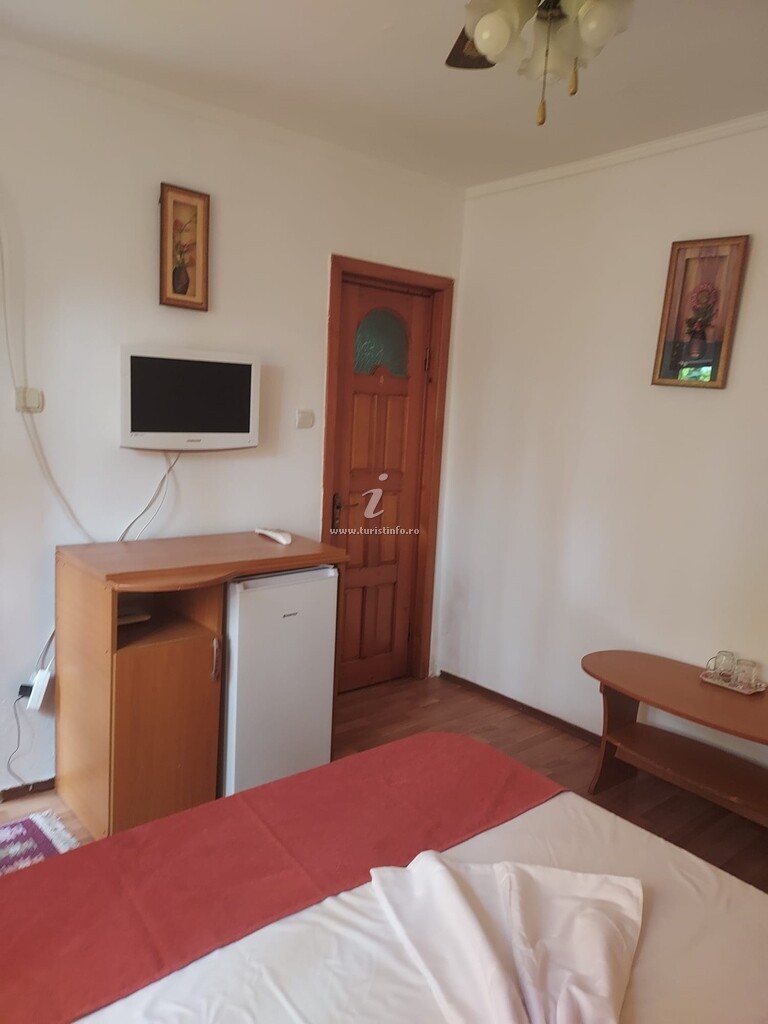 Casa Bota