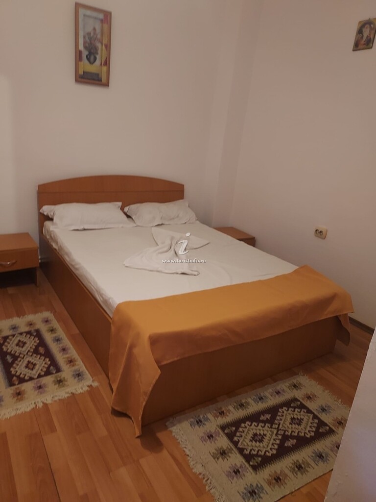 Casa Bota