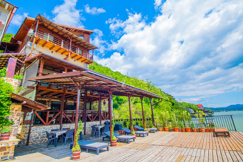 Pensiunea Agroturistică Dulce Cabană