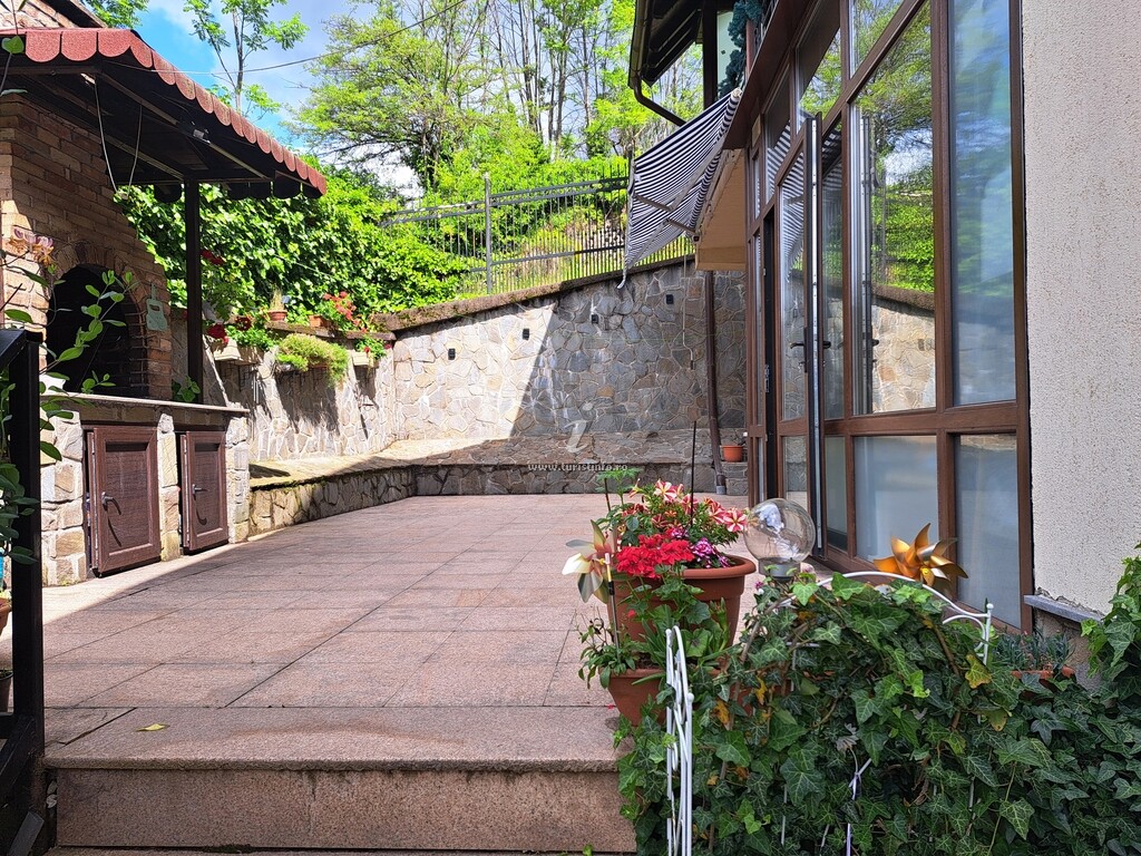 Casa Dobre
