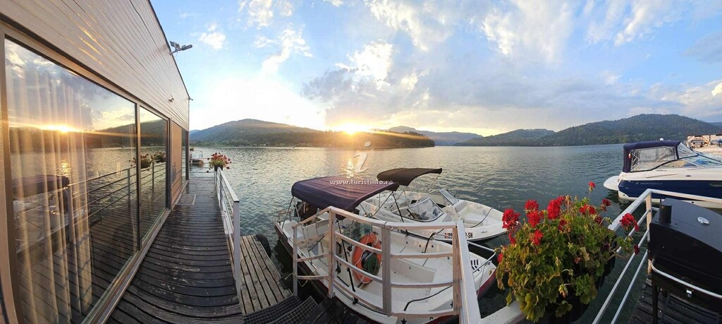Casa de vacanță Sia Lake View Bicaz
