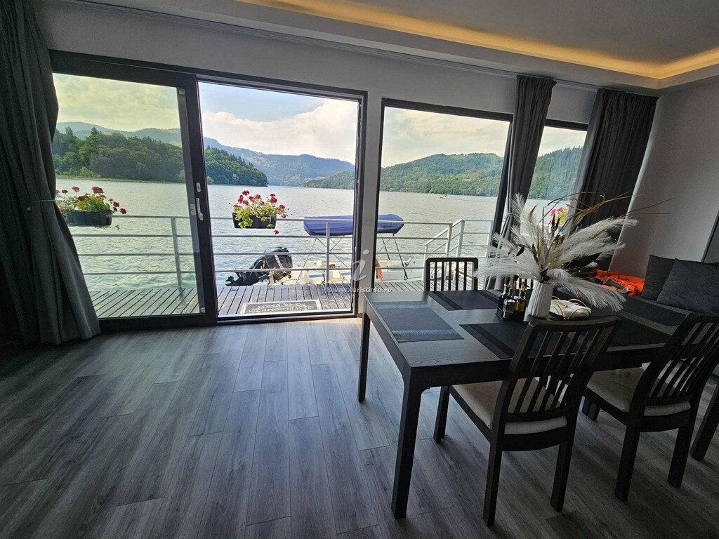 Casa de vacanță Sia Lake View Bicaz