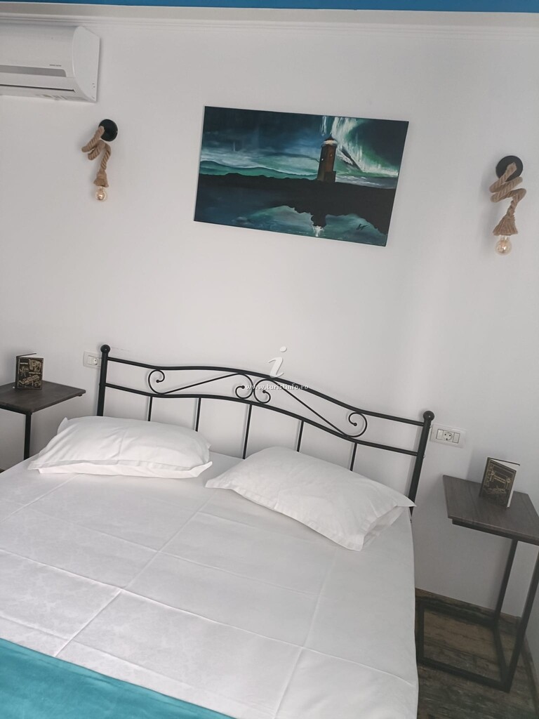 Pensiunea Legenda Farului