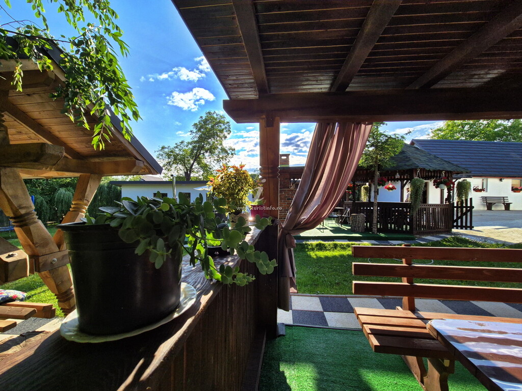 Casa la Neluțu Ceterașu