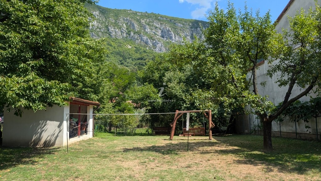 Pensiunea Casa Bianca