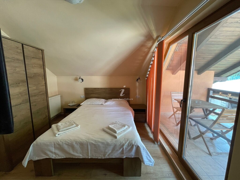 Pensiunea Casa Bianca