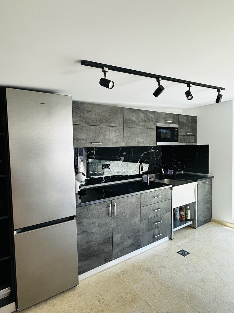 Camere de închiriat Km Zero