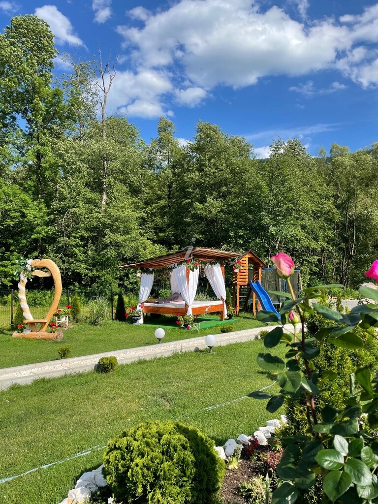 Cabana dintre Munți