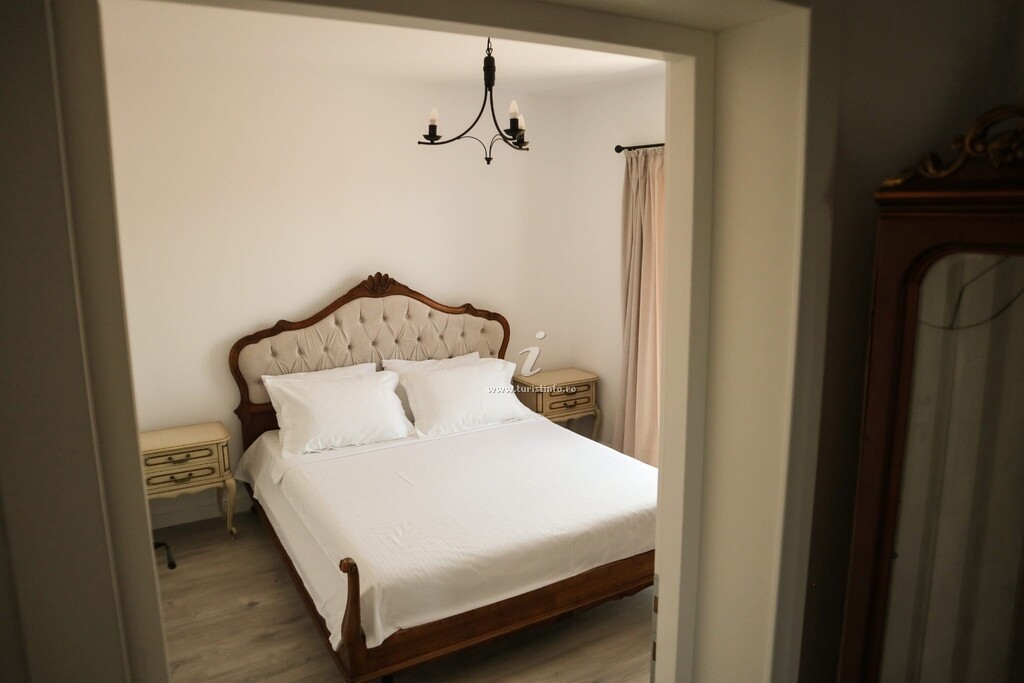 Apartamente Konac Regesc