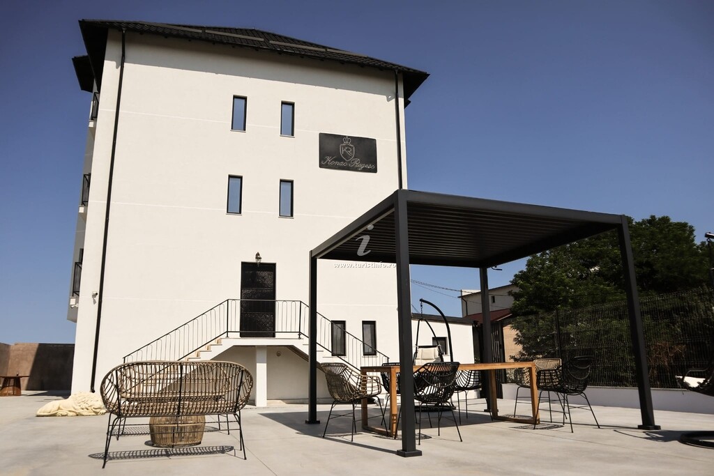 Apartamente Konac Regesc
