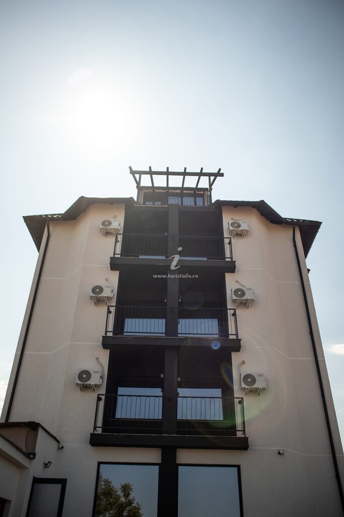 Apartamente Konac Regesc