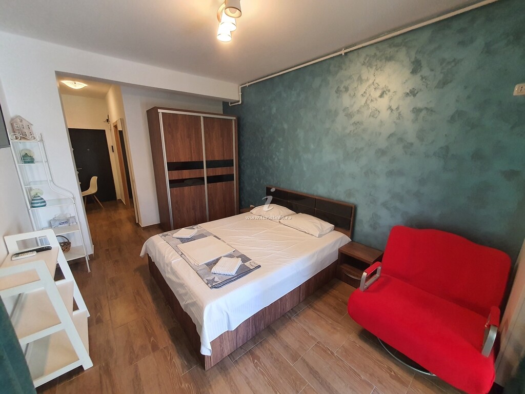 Apartament și garsonieră dublă The Place