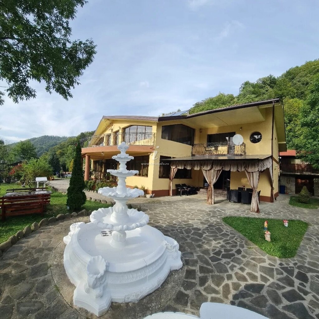 Pensiunea Un Colț de Rai