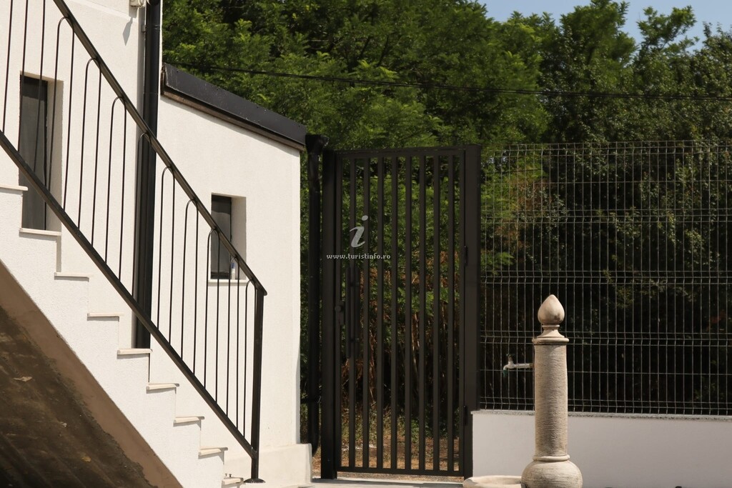 Apartamente Konac Regesc