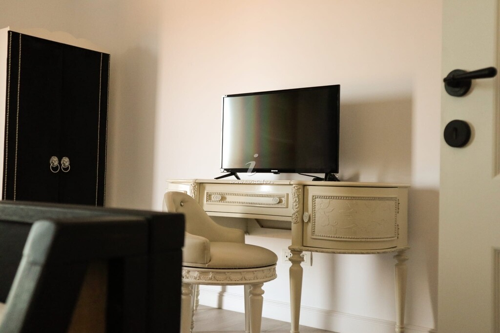 Apartamente Konac Regesc
