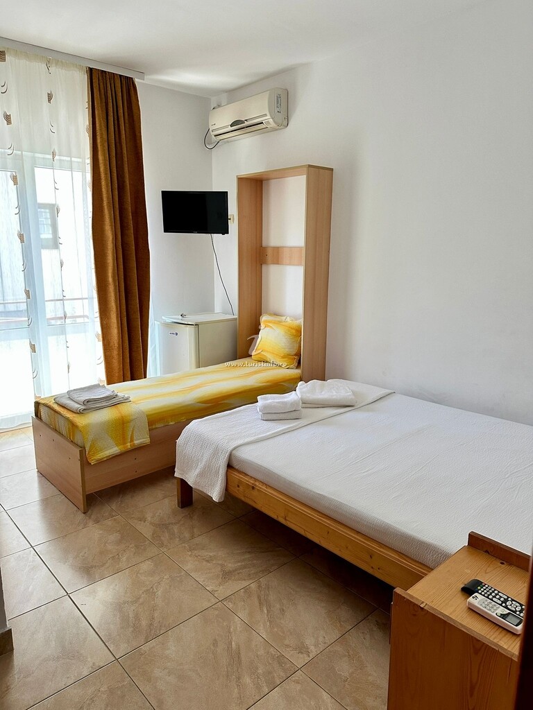 Camere de închiriat Luna Marina