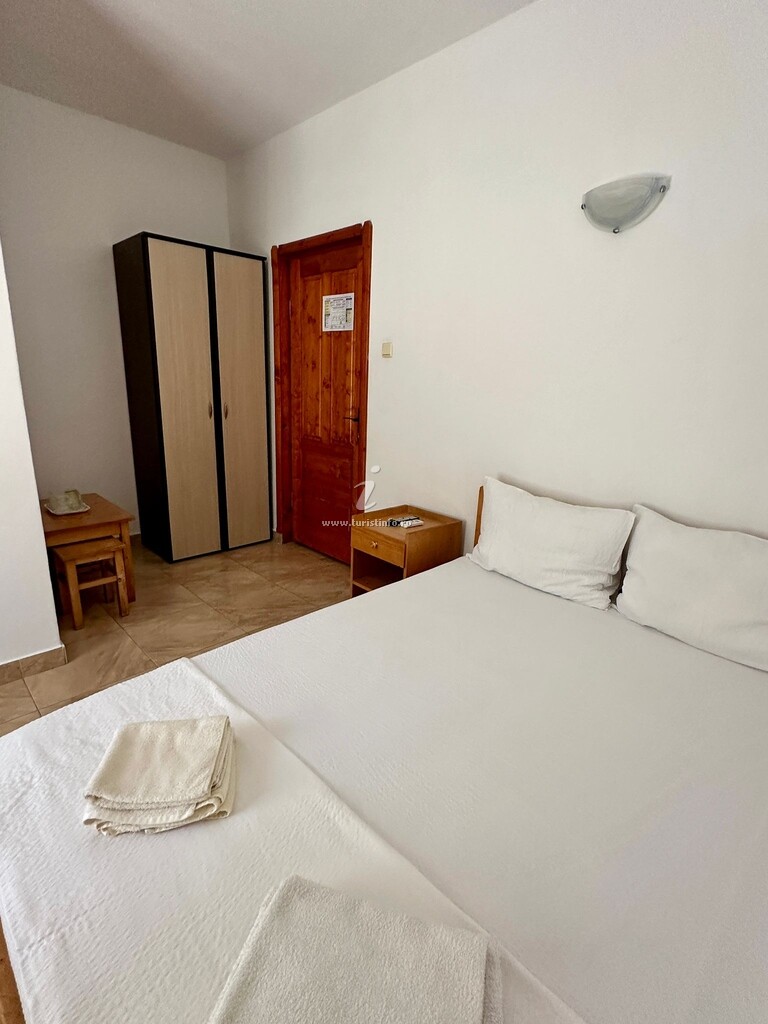 Camere de închiriat Luna Marina