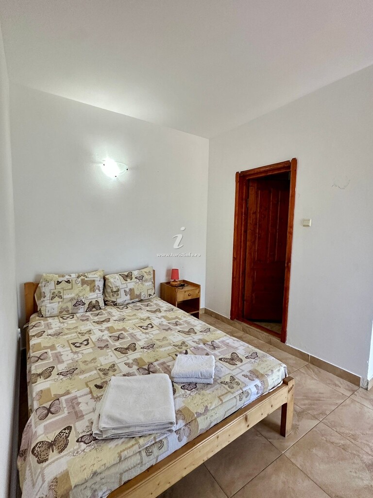 Camere de închiriat Luna Marina