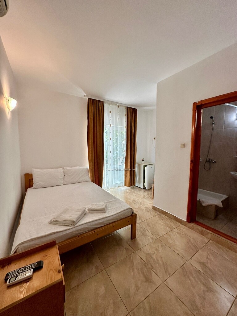 Camere de închiriat Luna Marina