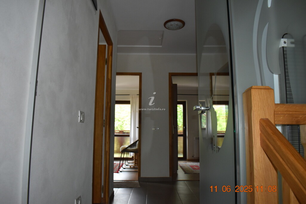 Casa Capra Cu Trei Iezi