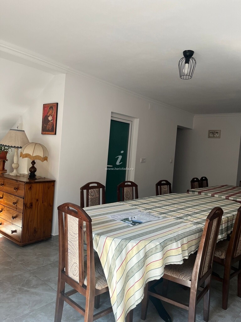 Casa Dina