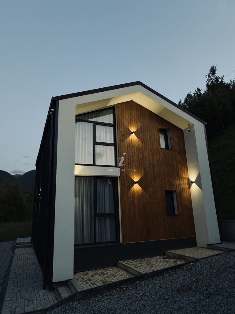 Casa de vacanță Cozy Hillside