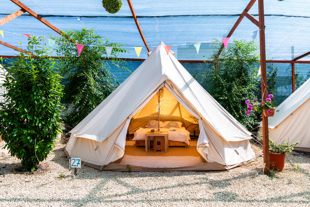 Camping NirVama