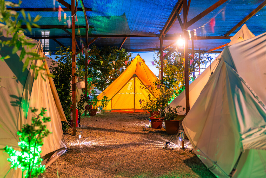 Camping NirVama