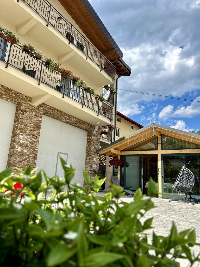 Casa Cuza