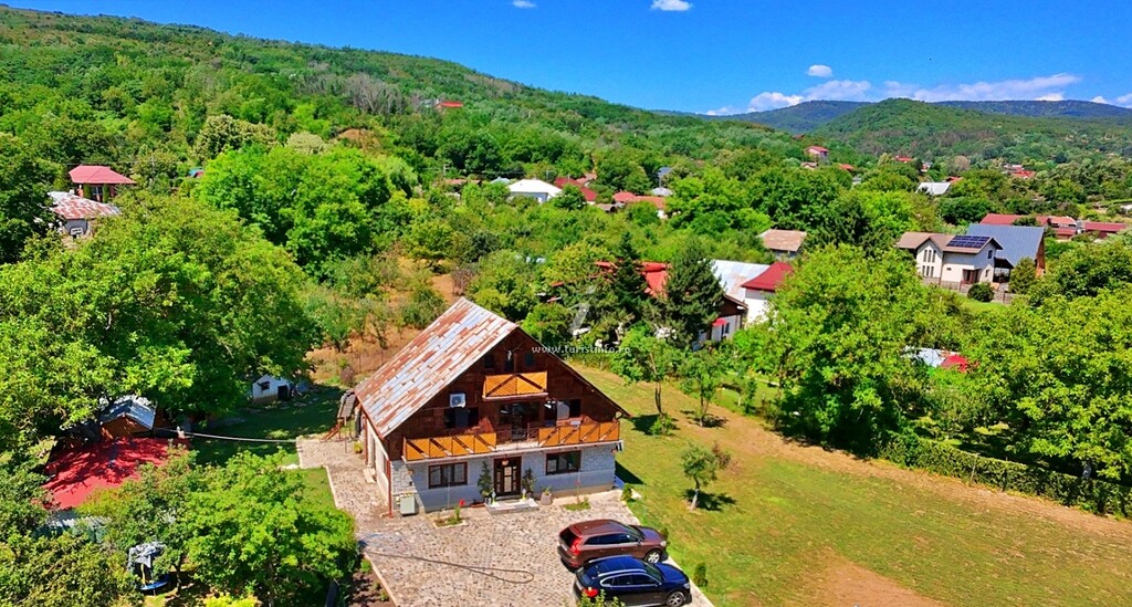 Cabana La Costică Vânătoru