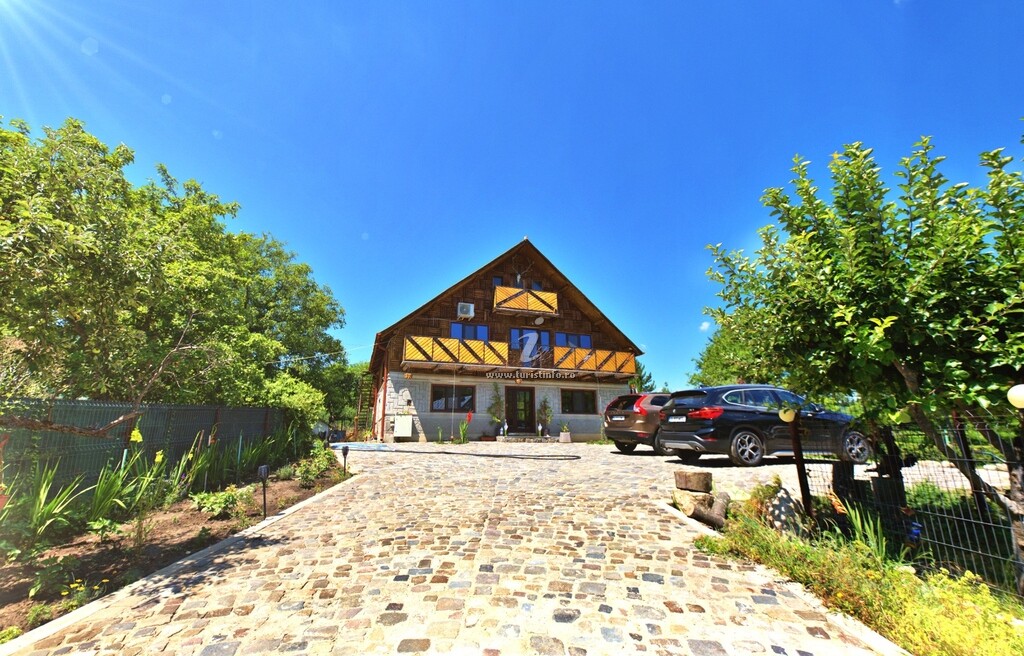 Cabana La Costică Vânătoru