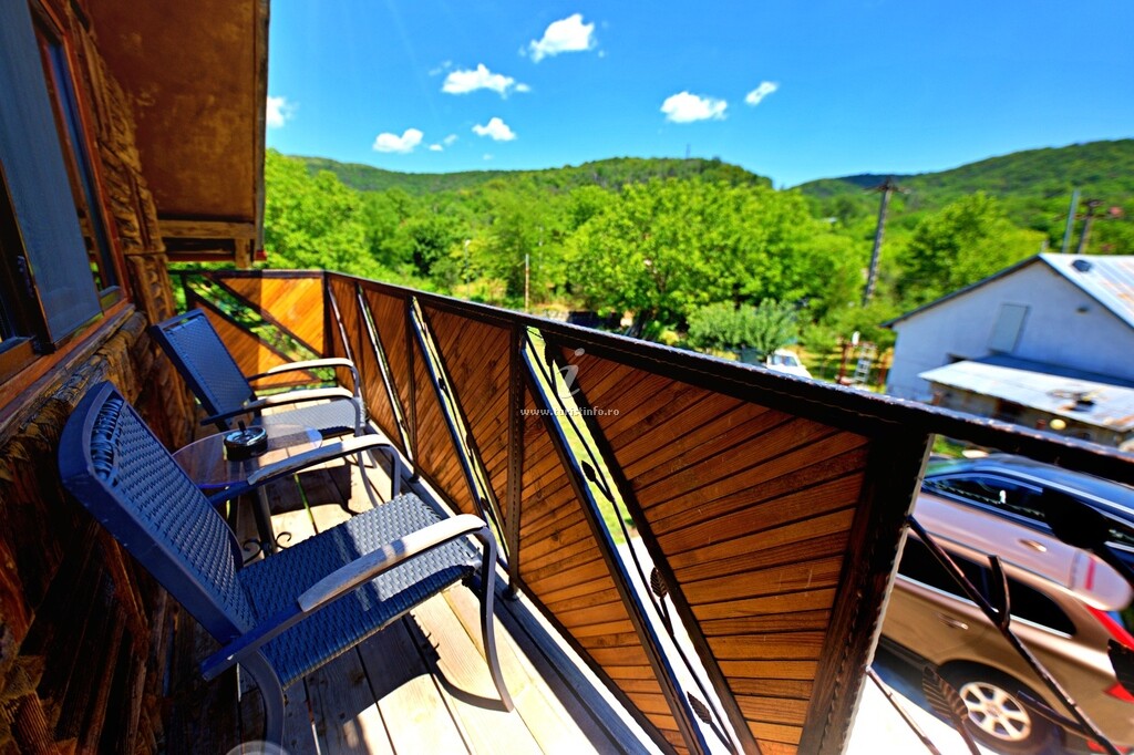 Cabana La Costică Vânătoru