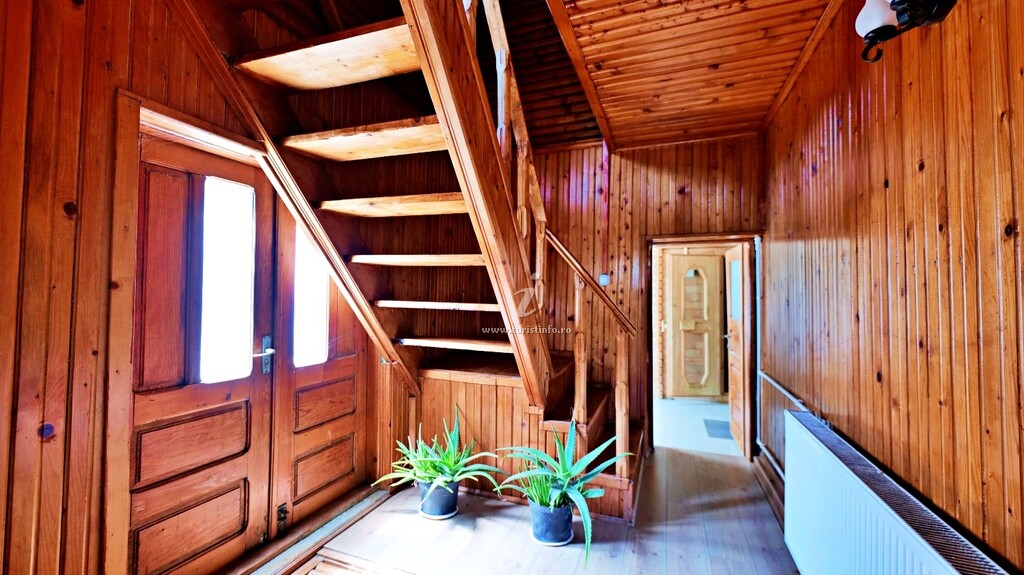Cabana La Costică Vânătoru